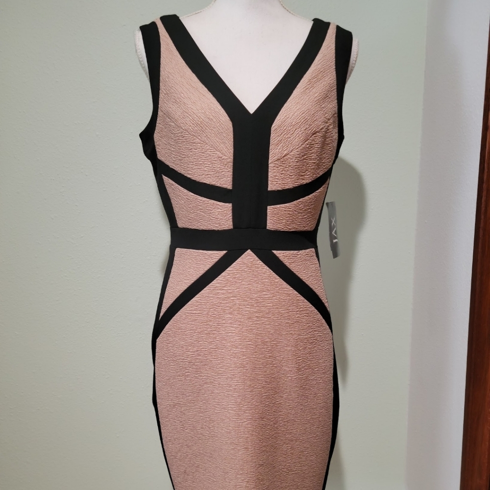 BRAND NEW WITH TAG ,NEVER BEN USED BEAUTIFUL DRESS BY JAX SIZE 6